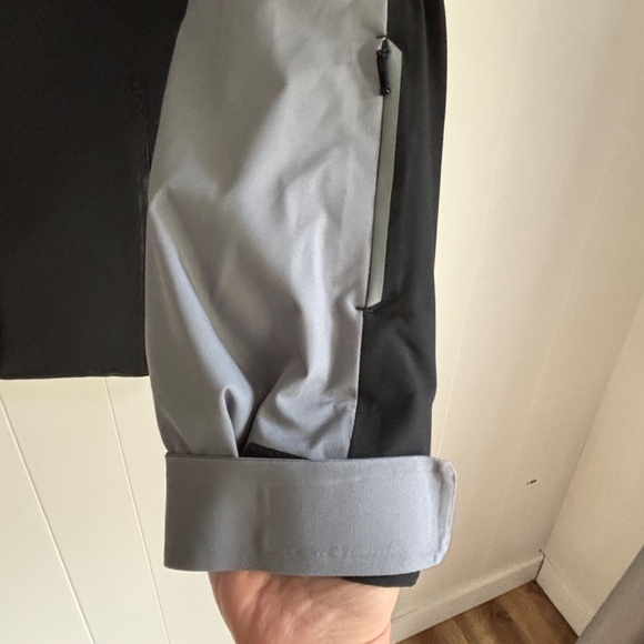 Decathlon Piste 500 down and feather filled black and grey ski jacket size L - Picture 8 of 17